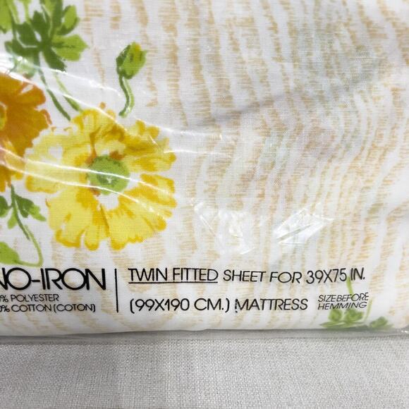 Vintage 60s 70's Lady Pepperell Twin Fitted Flat Sheet Yellow Floral Flowers - Picture 2 of 3